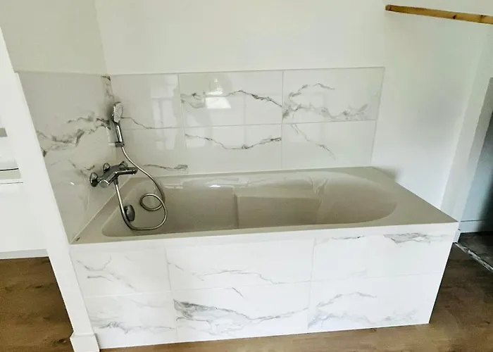 Villa Front De Avec Jacuzzi Et Acces *